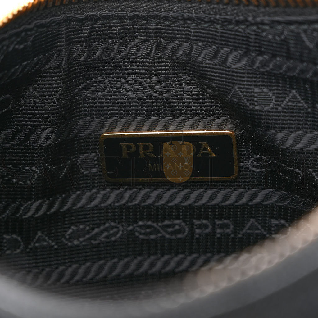 Pra*a saffiano lux re-edition 2005 shoulder bag black (22*17*6cm)