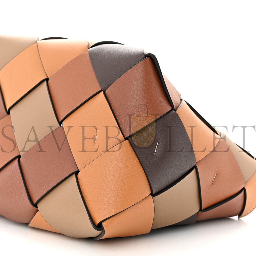 l*ew* calfskin small woven basket surplus bag brown (23*22*15cm)