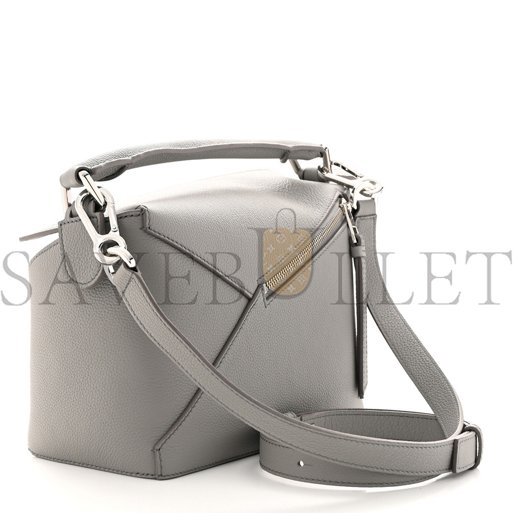 l*ew* calfskin small puzzle edge bag pearl grey (24*15*11cm)