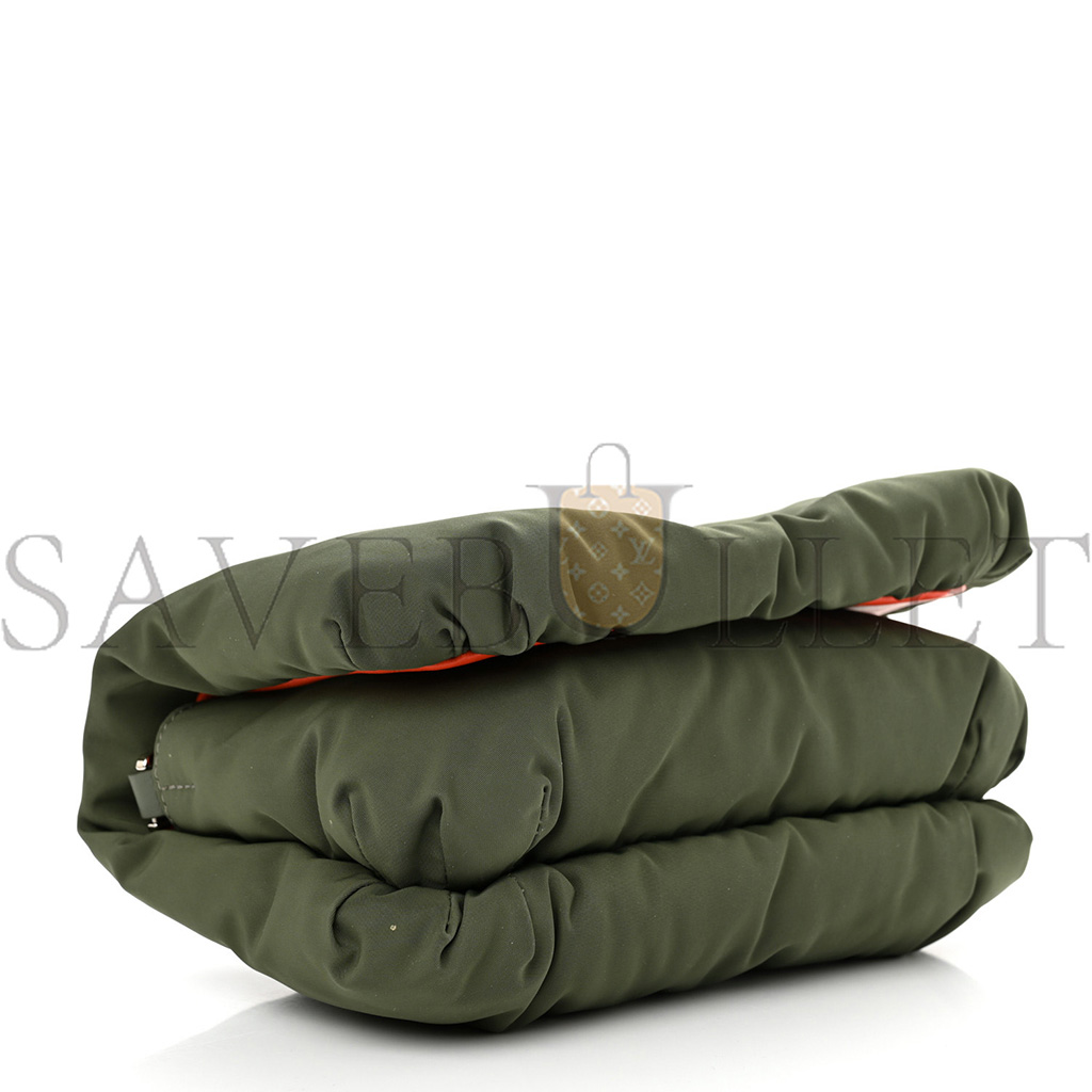 l*ew* nylon mini goya puffer bag vintage khaki (19*13*6cm)