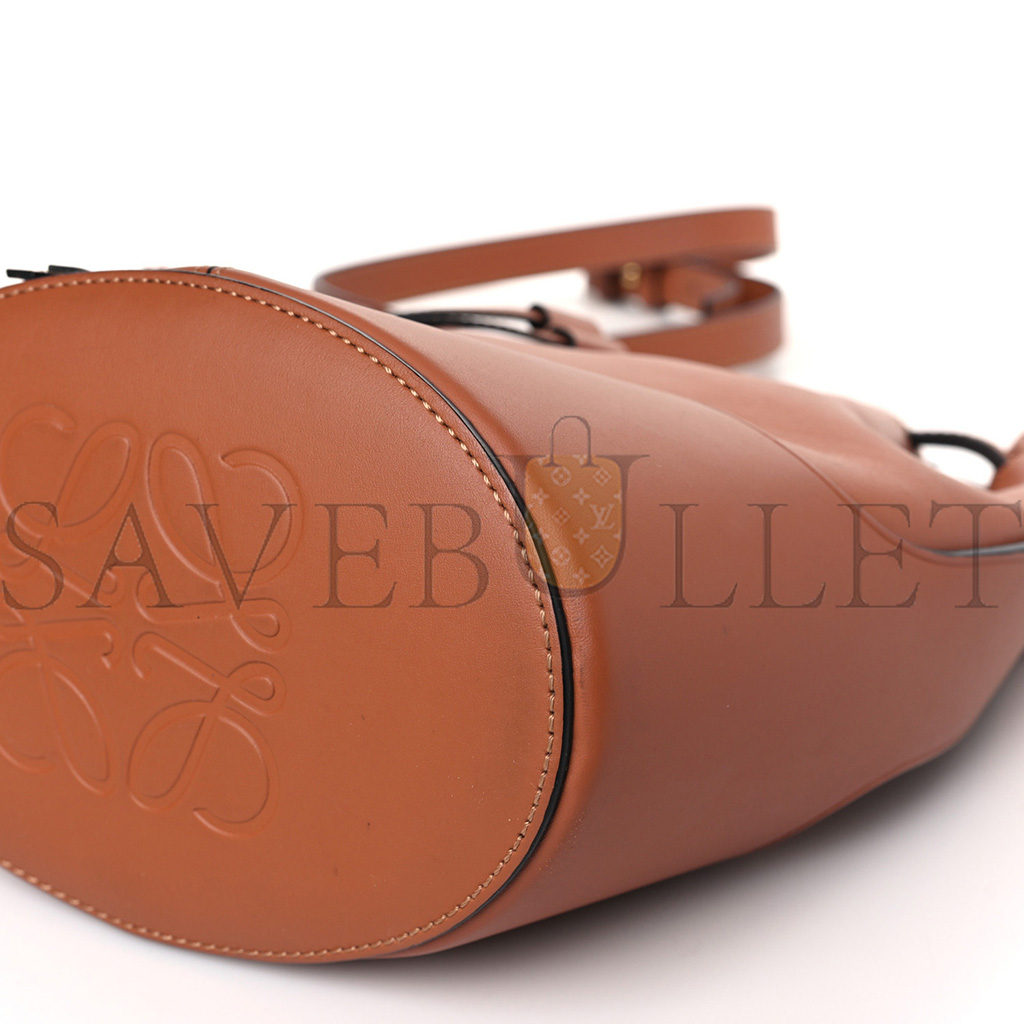 l*ew* calfskin balloon bucket bag tan (29*22*20cm)