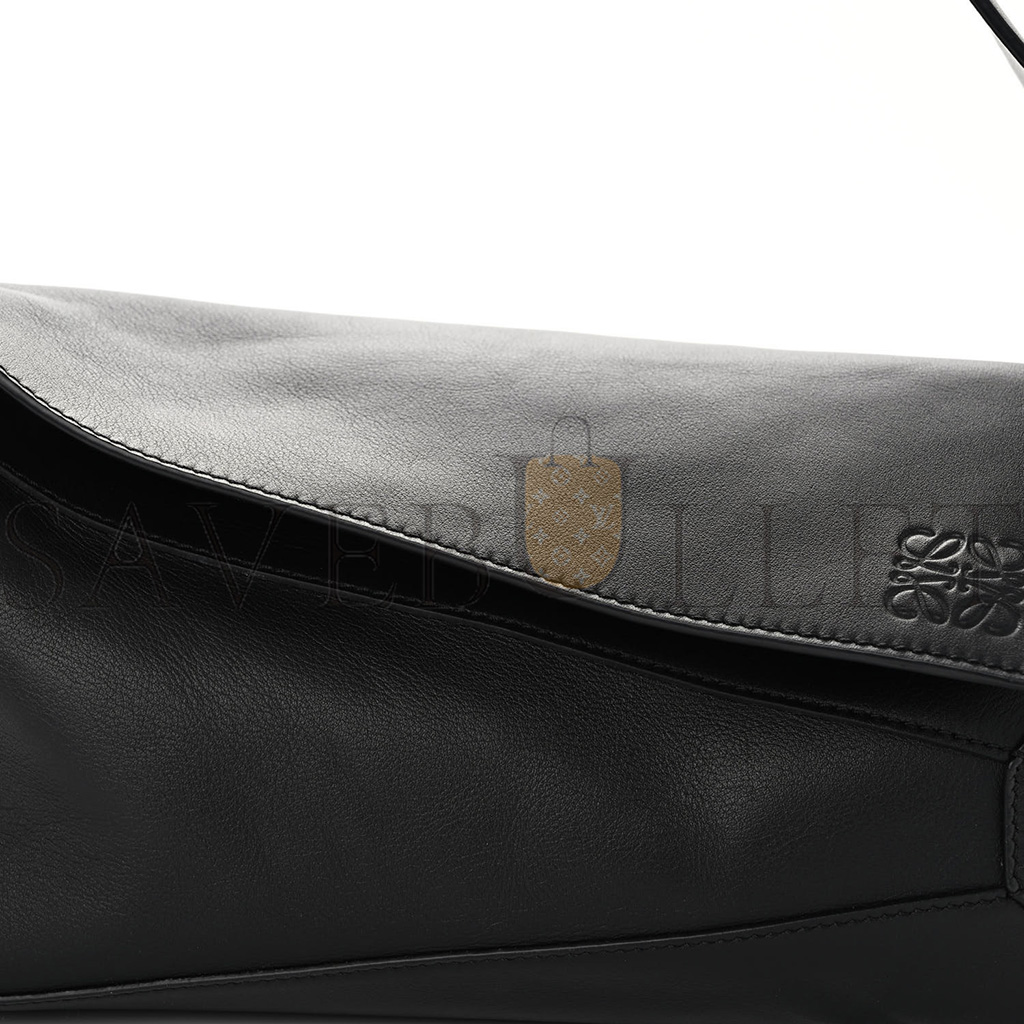 l*ew* calfskin puzzle hobo black (29*14*11cm)