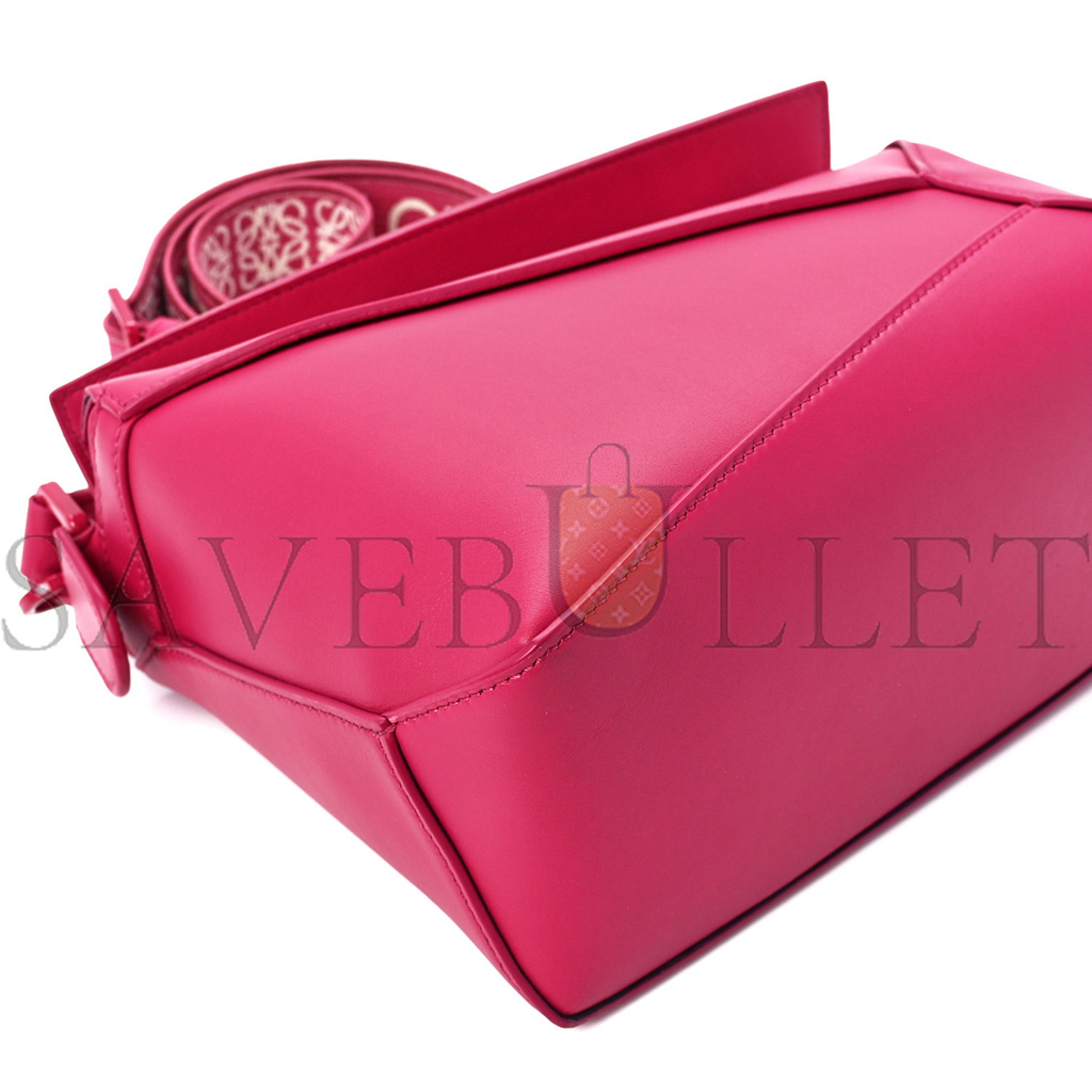 l*ew* satin calfskin monochrome small puzzle edge bag ruby red glaze (24*16.5*10.5cm)