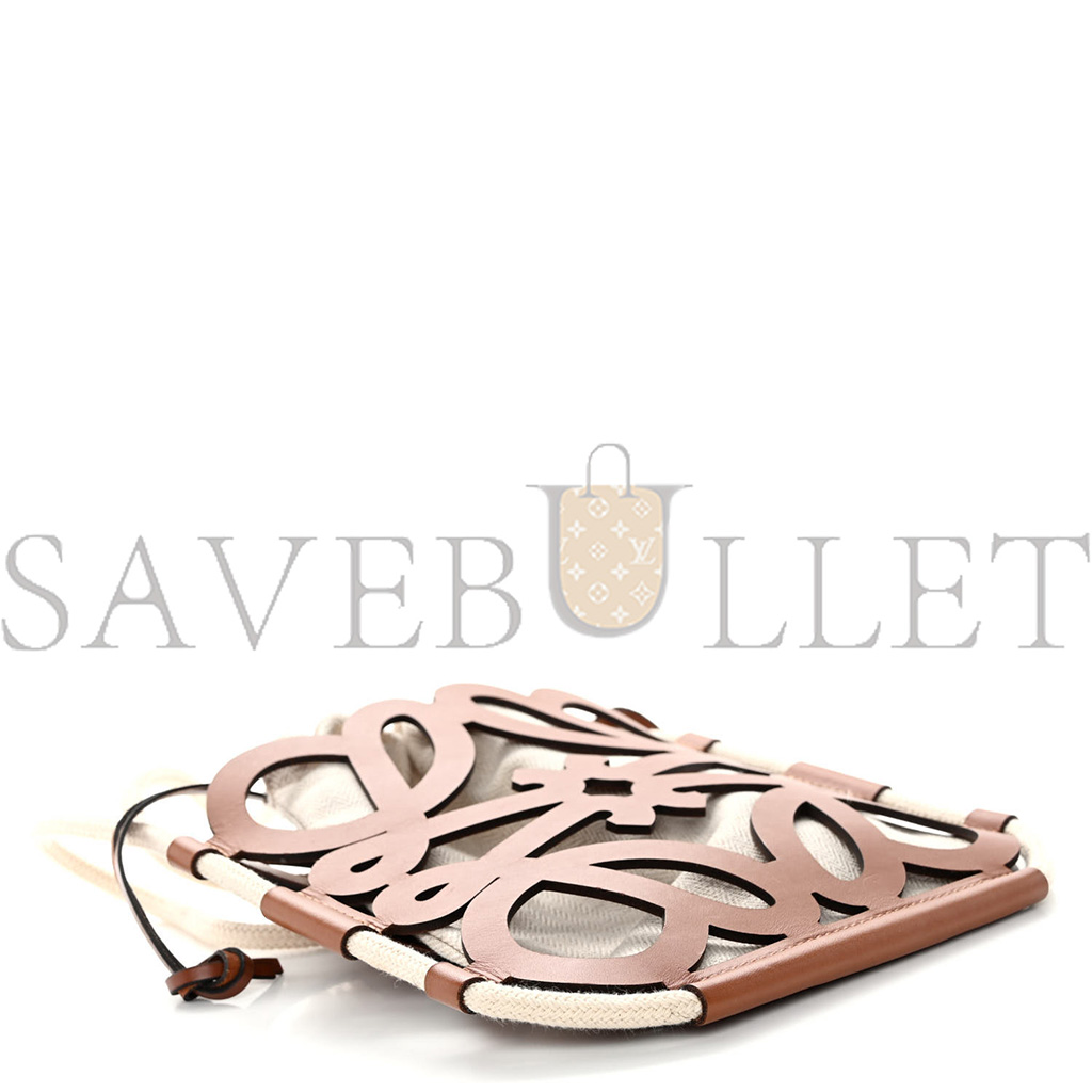 l*ew* smooth calfskin small anagram cutout tote tan beige (25*23*1cm)