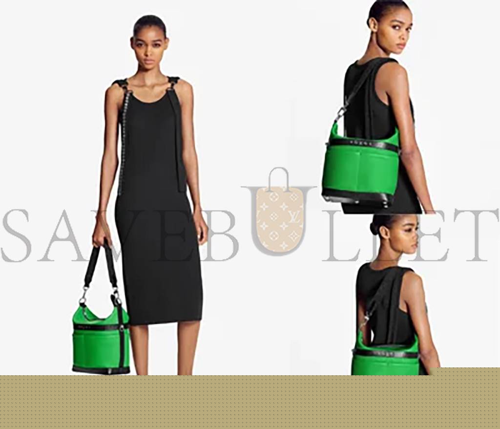 l**is V*t*n cruiser gm m57819 (25*22.5*13cm)